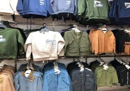 "التضامن الخيرية" توزع كسوة عيد على 6000 أسرة في نابلس خلال رمضان