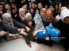 #صور طوباس - وداع وتشييع جثامين شهداء عائلة بني عودة، الذين اغتالتهم قوات خاصة إسرائيلية فجر اليوم في بلدة طمون جنوب طوباس
تصوير: عصام الريماوي