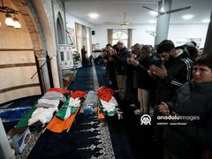 #صور طوباس - وداع وتشييع جثامين شهداء عائلة بني عودة، الذين اغتالتهم قوات خاصة إسرائيلية فجر اليوم في بلدة طمون جنوب طوباس
تصوير: عصام الريماوي