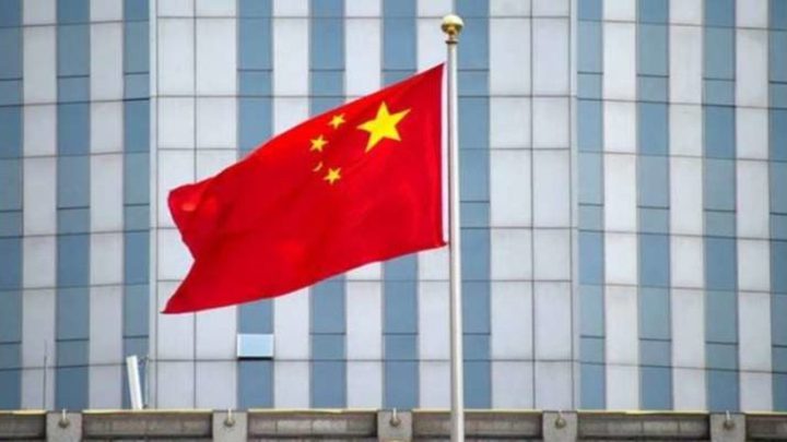 الصين تدعو للتهدئة ووقف التصعيد في مضيق هرمز