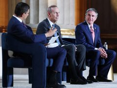 قطاع النفط يحذر إدارة ترمب: أزمة الوقود قد تزداد سوءًا