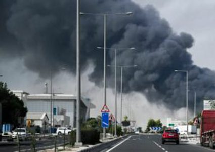 5 شهداء جراء غارتين للاحتلال على مجدل سلم وعيتيت في لبنان