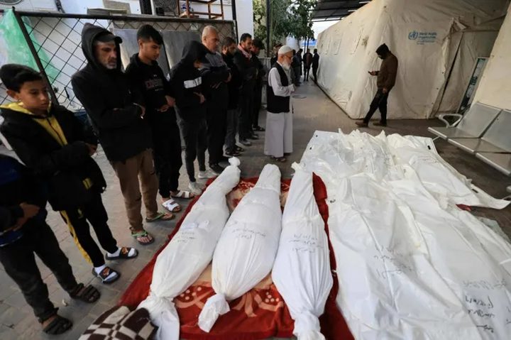 8 شهداء خلال يوم في غزة لترتفع الحصيلة إلى 72,247 منذ بدء الحرب