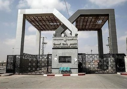 الاحتلال يعلن عزمه إعادة فتح معبر رفح جزئيا اعتبارا من الأربعاء