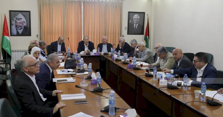 اللجنة التحضيرية للمجلس الوطني تقر مشروع قانون تنظيم الأحزاب السياسية