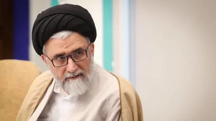 الرئيس الإيراني يعلن اغتيال وزير الاستخبارات اسماعيل الخطيب