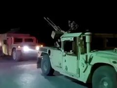 باكستان تعلن تعليق العمليات العسكرية ضد أفغانستان مؤقتا