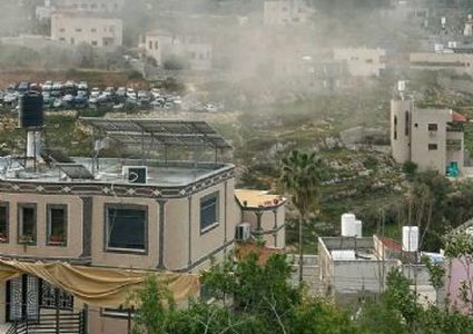 سقوط شظايا صواريخ يُخلّف أضرارا في محافظة نابلس