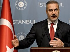 وزير خارجية تركيا: إسرائيل تجر المنطقة إلى أزمة كبرى