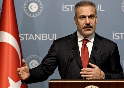 وزير خارجية تركيا: إسرائيل تجر المنطقة إلى أزمة كبرى