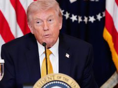 ترامب: لسنا بحاجة الى مضيق هرمز وندرس تقليص جهودنا العسكرية في الشرق الاوسط