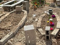 الاحتلال يمنع المواطنين من الوصول إلى مقبرة الشهداء في مخيم جنين