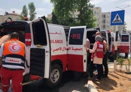 إصابة ثلاثة مواطنين بينهم طفلة جراء اعتداء قوات الاحتلال عليهم بالضرب في دورا