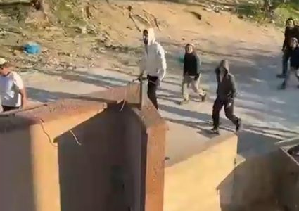 مستوطنون يقتحمون بورين جنوب نابلس