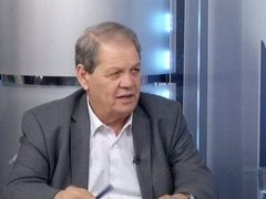 فتوح يحذر من مخطط الاستمرار بإغلاق الأقصى