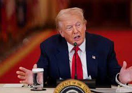 ترامب: لا نحتاج إلى هرمز وندرس تقليص جهودنا العسكرية الكبيرة في الشرق الأوسط