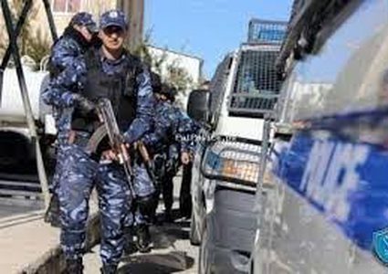 النيابة العامة والشرطة تباشران الإجراءات القانونية في واقعة مقتل مسن في رام الله