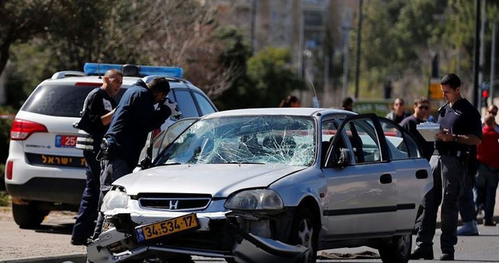 مستوطنون يهاجمون مركبات المواطنين جنوب نابلس