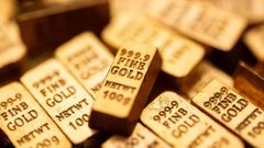 الذهب ينخفض بأكثر من 3% مع تزايد مخاوف التضخم بسبب التوتر في الشرق الأوسط