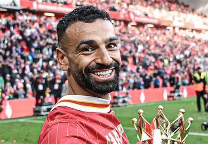 محمد صلاح يعلن رحيله عن ليفربول في نهاية الموسم بعد 9 سنوات وإنجازات تاريخية