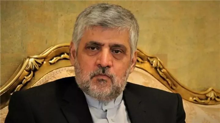 لبنان يطرد السفير الإيراني ويعلنه شخصا غير مرغوب فيه