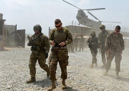 ترامب يرسل نحو ألفي جندي مظلي إلى الشرق الأوسط