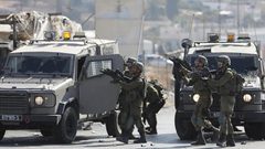 الاحتلال يقتحم العبيدية شرق بيت لحم ويفتش منزلين