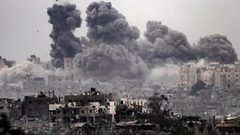 شهيد ومصابون إثر قصف الاحتلال وسط قطاع غزة