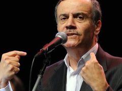 الموت يغيب الفنان اللبناني الكبير أحمد قعبور