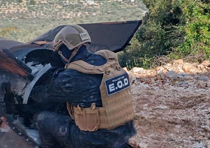 سقوط 39 شظية صاروخية في الضفة.. والشرطة تدعو المواطنين للحذر وعدم الاقتراب