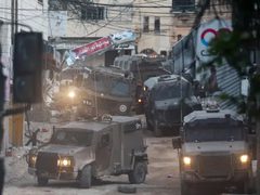 قوات الاحتلال تقتحم قرية مادما