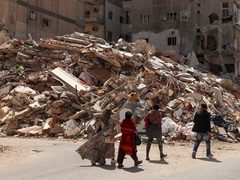 مقتل 9 مسعفين في هجمات استهدفت مرافق صحية جنوب لبنان