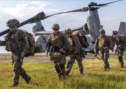 وصول 3500 من قوات المارينز إلى الشرق الأوسط