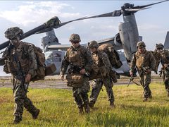 وصول 3500 من قوات المارينز إلى الشرق الأوسط