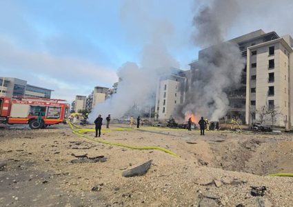 اصابة 13 اسرائيليا بصواريخ ايران في بئر السبع