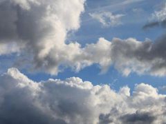 الطقس: انخفاض على درجات الحرارة وأمطار متفرقة على بعض المناطق