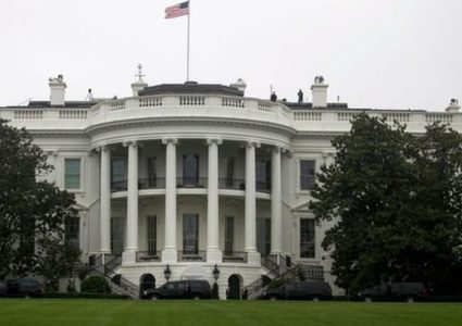 البيت الأبيض: محادثات سرية ناجحة مع طهران وترامب يوقف استهداف منشآت الطاقة