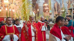 "التعاون الإسلامي" تدين منع بطريرك اللاتين من دخول كنيسة القيامة