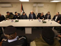 وزير الداخلية يترأس اجتماع اللجنة الإعلامية للاستجابة الطارئة