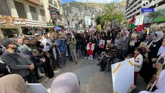 تغطية صحفية : وقفة احتجاجية لأهالي الشهداء في نابلس رفضًا لقرار إعدام الأسرى الفلسطينيين