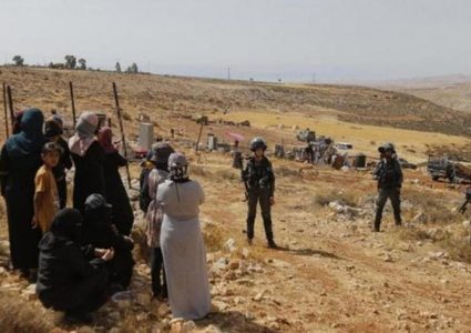 الاحتلال يعلن تجمع "خلة السدرة" البدوي قرب مخماس "منطقة عسكرية مغلقة"