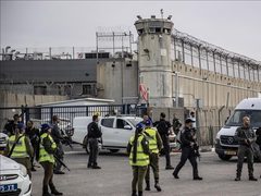 مؤسسات الأسرى تدعو إلى إجراءات عاجلة لوقف قانون إعدام الأسرى الفلسطينيين