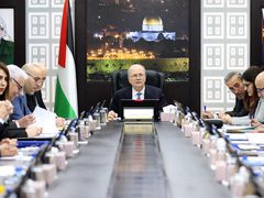 مجلس الوزراء يوجّه نحو أوسع تحرك دولي وعاجل لإلغاء قرار "الكنيست" إعدام الأسرى
