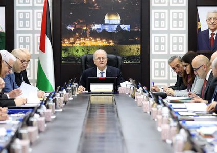 مجلس الوزراء يوجّه نحو أوسع تحرك دولي وعاجل لإلغاء قرار "الكنيست" إعدام الأسرى