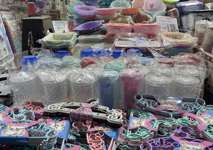 موجة غلاء تضرب منتجات البلاستيك.. والأسعار مرشحة لقفزات جديدة