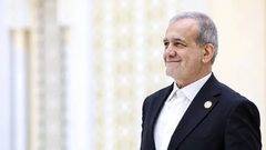 بزشكيان: مهاجمة البنية التحتية الحيوية لإيران تستهدف الشعب الإيراني.