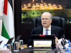 رئيس الوزراء يوجّه الجهات المختصة بتجميد العمل بنظام "صافي الفوترة"