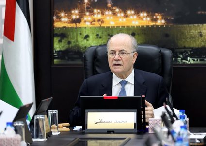 رئيس الوزراء يوجّه الجهات المختصة بتجميد العمل بنظام "صافي الفوترة"