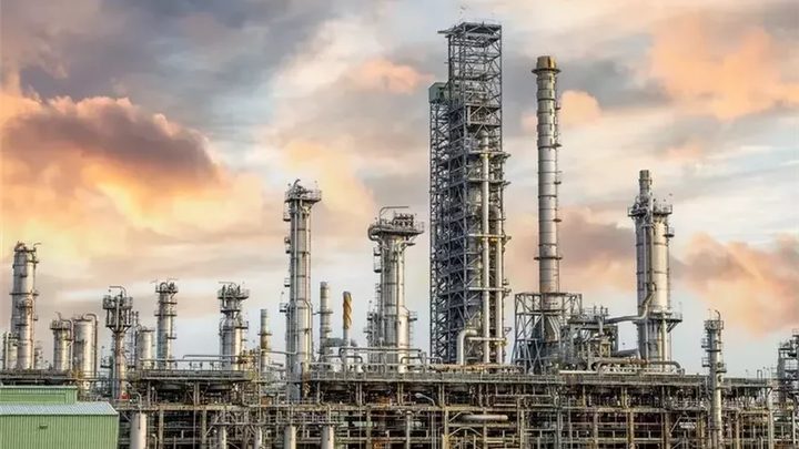 إسرائيل: ننتظر الضوء الأخضر من واشنطن لضرب منشآت الطاقة الإيرانية