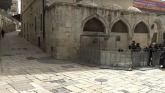 القدس الحزينة.. البلدة القديمة خالية تحت وطأة الإغلاق